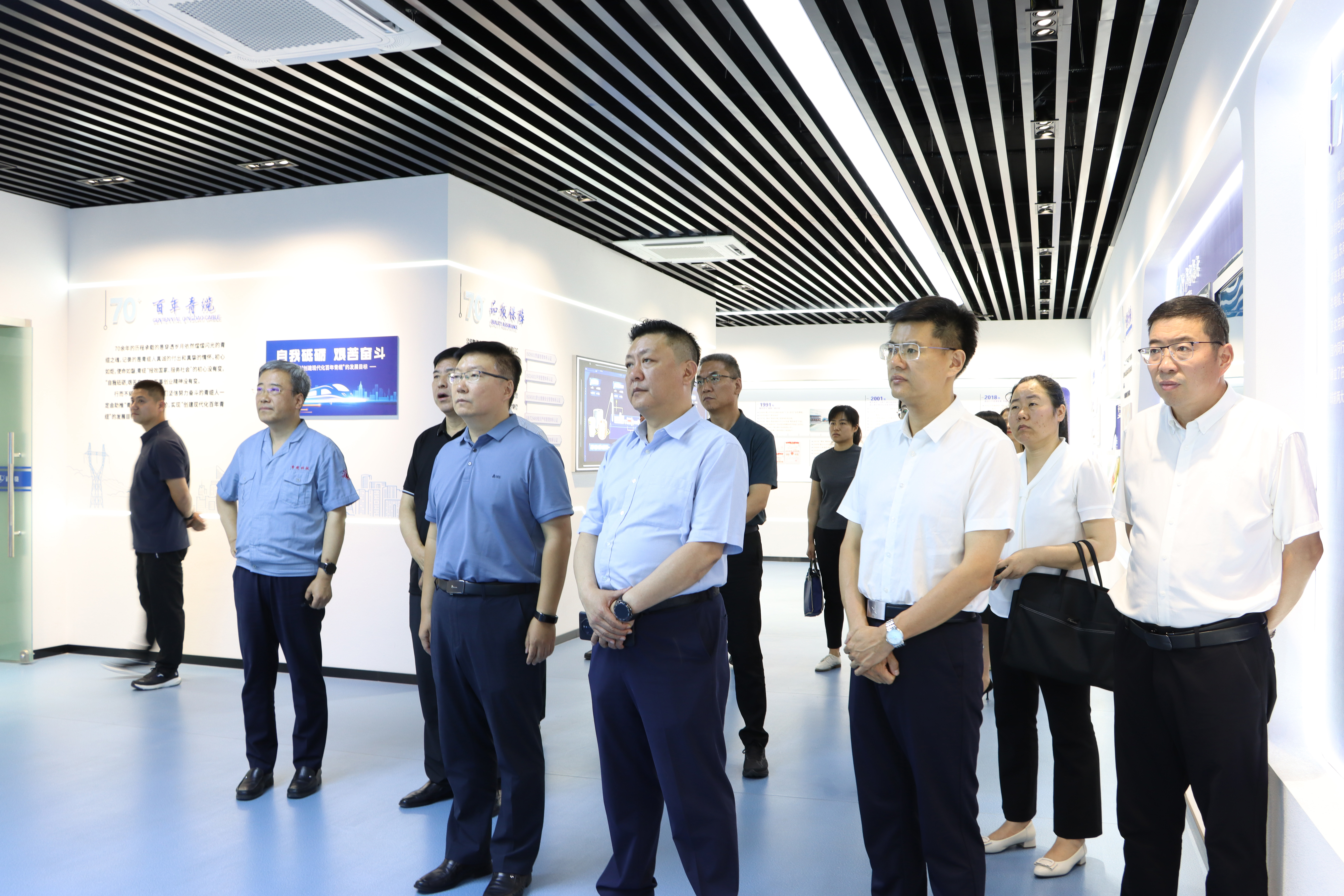 山东省第十四次企业民主管理工作 第一调研组到金百利调研